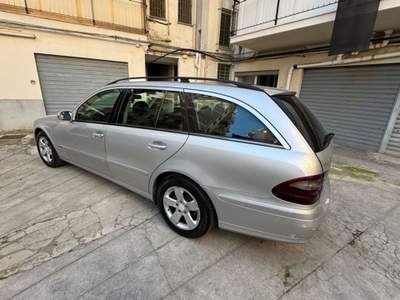 Mercedes-Benz Classe E Mercedes benz sw 220 CDI CLASSIC 2003 Argento usata Palermo