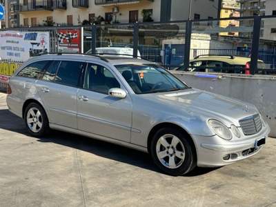 Mercedes-Benz Classe E Mercedes benz sw 220 CDI CLASSIC 2003 Argento usata Palermo