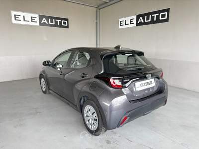 Toyota Yaris 1.0 5 porte Active - Neopatentati - Iva Esposta Grigio usata Sedriano