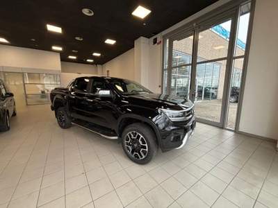 Volkswagen Amarok 3.0 V6 TDI 241CV 4MOTION aut. Style KM 0 Nero usata Alba