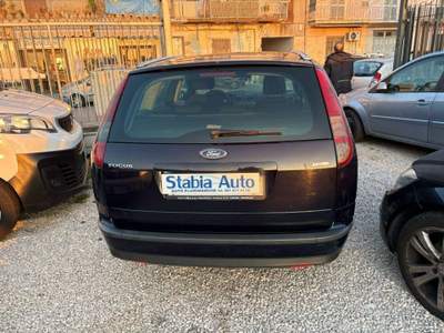 Ford Focus/Focus C-Max + 1.6 TDCi (90CV) S.W. Nero usata Castellammare di Stabia