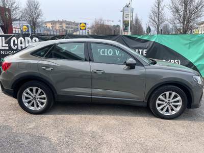 Audi Q3 Pari nuovo Verde usata PARATICO