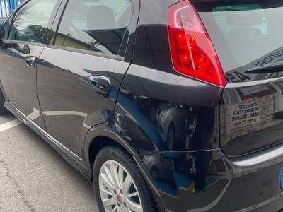 Fiat Grande Punto UNICO PROPRIETARIO Nero usata Manzano