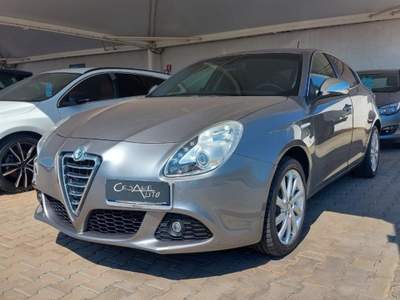 Alfa Romeo Giulietta  2.0 jtdm-2 Progression 140cv usata Fasano