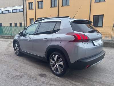 Peugeot 2008 BlueHDi 100 Allure Grigio usata Rovigo