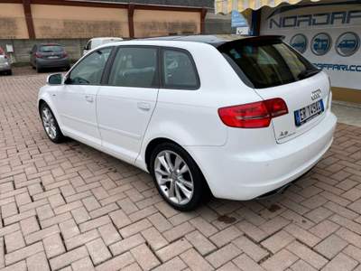 Audi A3 SPB 1.6 TDI 105 CV S tronic S-Line neopatentati Bianco usata Brusnengo