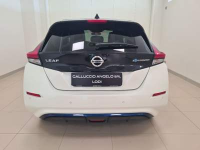 Nissan Leaf Visia Plus 40Kwh Bianco usata LODI