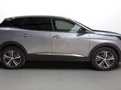 Peugeot 3008 Hybrid 136 e-DCS 6 Allure Pack usata Liscate
