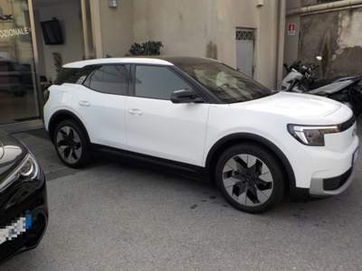 Ford Explorer -E Standard Range Explorer 52 KW/H 170 CV Bianco usata TORRE DEL GRECO
