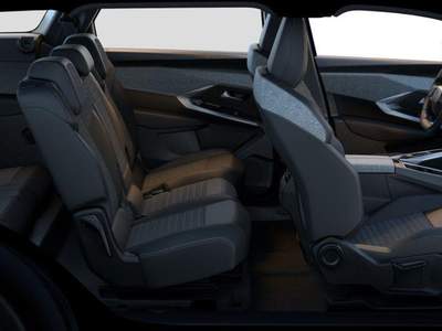 Peugeot 5008 motore elettrico 73kWh 210CV ALLURE+BSN+GT+GT EXCL Blu/Azzurro usata Fara Gera d'Adda