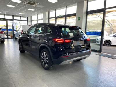 Mercedes-Benz GLA 200 d Business Extra auto Nero usata Carlentini