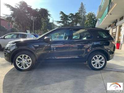 Land Rover Discovery Sport  2.2 TD4 SE 150CV Nero usata San Giovanni Teatino