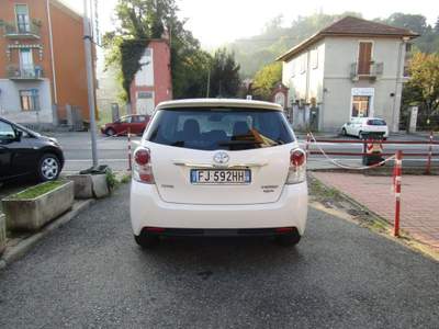 Toyota Verso 1.6 131CV 7 posti "30.000 km" Bluetooth, Cruise Bianco usata Torino