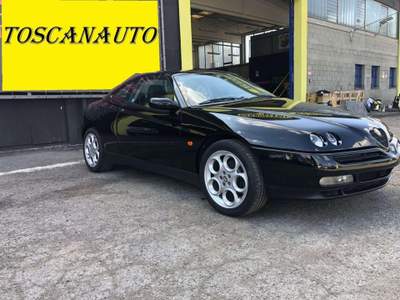 Alfa Romeo Alfetta GT/GTV 2.0i V6 turbo  - Nero usata Firenze