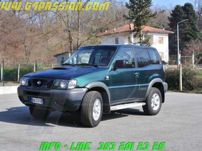 Nissan Terrano II 2.7 Tdi 3p. Autoc. ok Neopat. GancioTraino Verde usata COSSATO