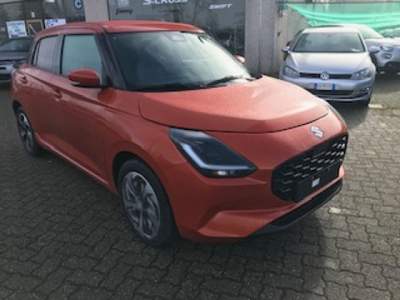 Suzuki Swift 1.2 Hybrid Top 2wd NUOVO DA IMMATRICOLARE Arancione usata Casteggio