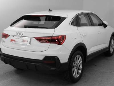 Audi Q3 SPB 45 TFSI e S tronic Business Plus Bianco usata Paruzzaro