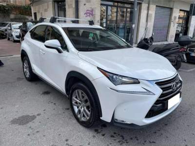 Lexus NX h 2.5 Luxury 4wd cvt Bianco usata Roma