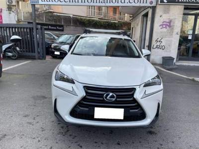Lexus NX h 2.5 Luxury 4wd cvt Bianco usata Roma