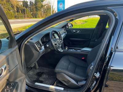Volvo V60 PARI AL NUOVO Nero usata Ferrara