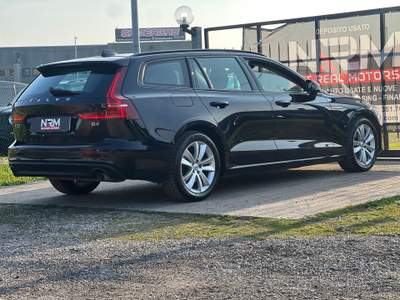 Volvo V60 PARI AL NUOVO Nero usata Ferrara