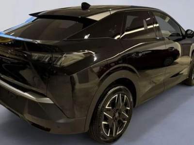 Peugeot 3008 Hybrid 136 e-DCS6 Allure Navigazione Panoramica Nero usata Melegnano