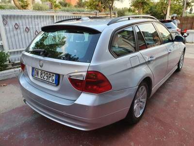 BMW Serie 3 318d 318d Touring Futura Argento usata Fondi