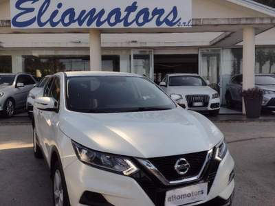 Nissan Qashqai 1.6DCI 130CV X-TRONIC Bianco usata Modica