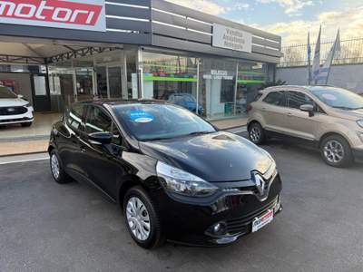 Renault Clio 1.5 dCi 8V 75CV 5 porte Wave Nero usata Giugliano in Campania