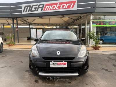 Renault Clio 1.2 16V 5 porte GPL Yahoo! Nero usata Giugliano in Campania