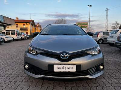 Toyota Auris ADATTAMENTI DISABILI 1.8 IBRIDA SI A NEOPATENTATI Grigio usata Zugliano
