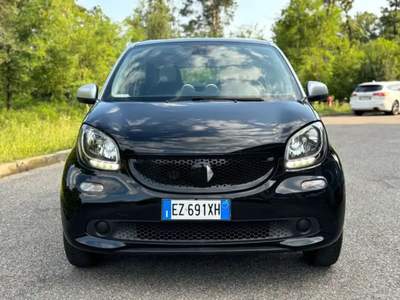 Smart ForFour SMART FORFOUR YOUNGSTER Nero usata Faloppio