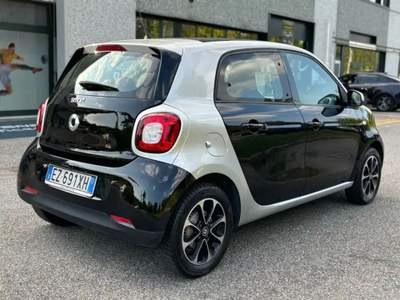 Smart ForFour SMART FORFOUR YOUNGSTER Nero usata Faloppio