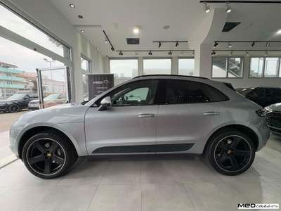 Porsche Macan 2.0 Argento usata Rimini