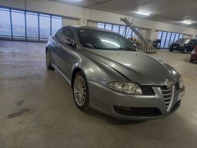 Alfa Romeo GT 2.0 JTS 16V Selespeed Luxury Grigio usata Bra