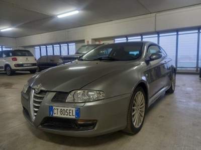Alfa Romeo GT 2.0 JTS 16V Selespeed Luxury Grigio usata Bra