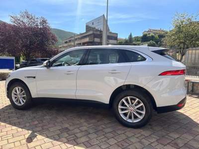 Jaguar F-Pace 2.0 D 180 CV AWD aut. Portfolio MY 2019 Bianco usata Acquasparta