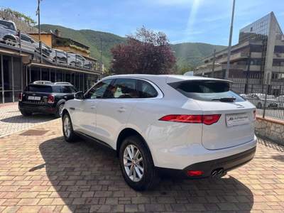 Jaguar F-Pace 2.0 D 180 CV AWD aut. Portfolio MY 2019 Bianco usata Acquasparta