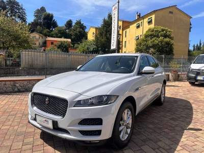 Jaguar F-Pace 2.0 D 180 CV AWD aut. Portfolio MY 2019 Bianco usata Acquasparta