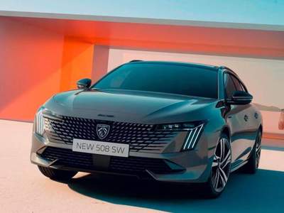 Peugeot 508 BlueHDi 130 Stop&Start EAT8 SW GT KM 0 Grigio usata Concordia Sagittaria