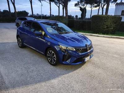 Renault Clio 5 Porte 1.0 TCe Techno Blu/Azzurro usata Taranto
