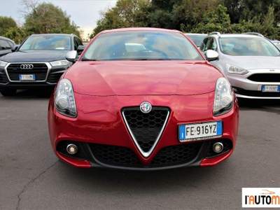 Alfa Romeo Giulietta  2.0 jtdm Super 175cv tct Rosso usata Aci Catena