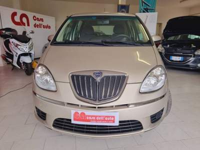 Lancia Musa 1.4 16v Oro Plus s&s E5 Bronzo usata Gagliano del Capo