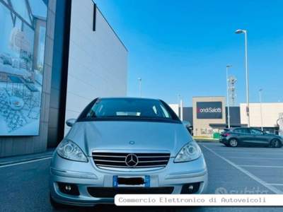 Mercedes-Benz Classe A A 200 Avantgarde usata Sesto ed Uniti