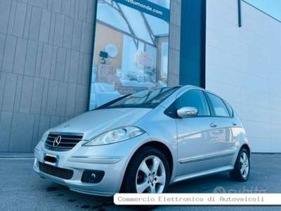 Mercedes-Benz Classe A A 200 Avantgarde usata Sesto ed Uniti