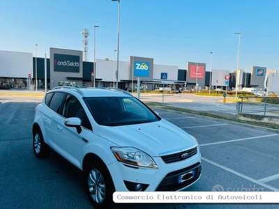 Ford Kuga Kuga 2.0 TDCI 140 CV 2WD Titanium usata Sesto ed Uniti