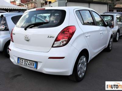 Hyundai i20  5p 1.2 Classic econext (bluedrive) Gpl Bianco usata Aci Catena