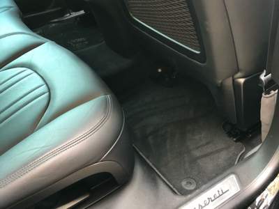 Maserati Levante Granlusso Nero usata Castel di Sangro