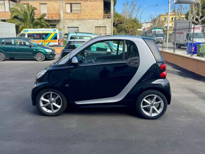 Smart ForTwo SMART FOR-TWO 800 CDI PULSE CAMB. F1 Nero usata GROTTAMMARE