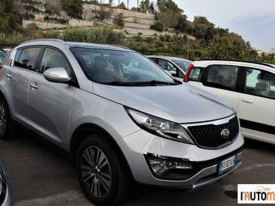 Kia Sportage  2.0 crdi Feel Rebel Awd 184cv auto Grigio usata Aci Catena